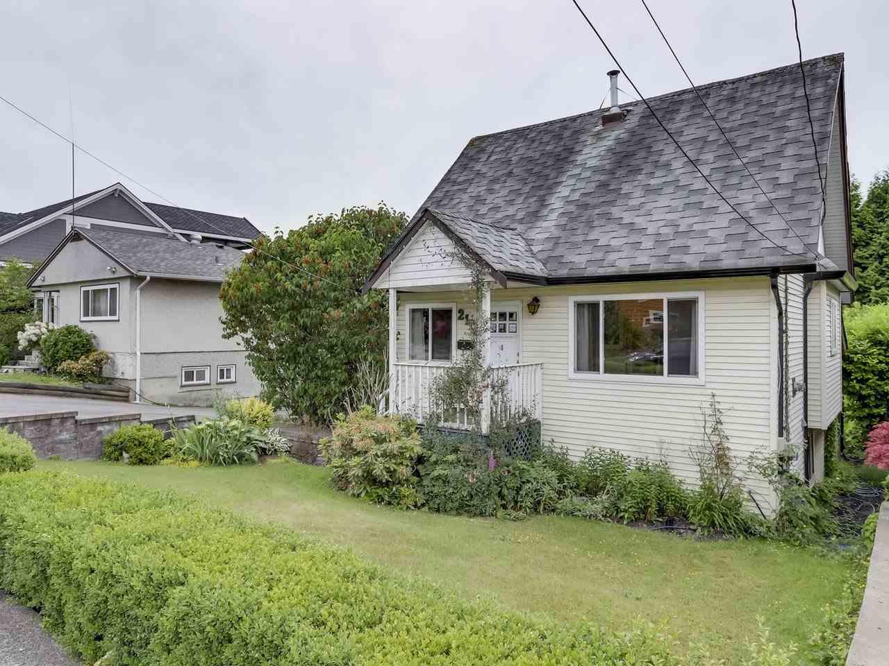 212 Blackman Street - Photo 1