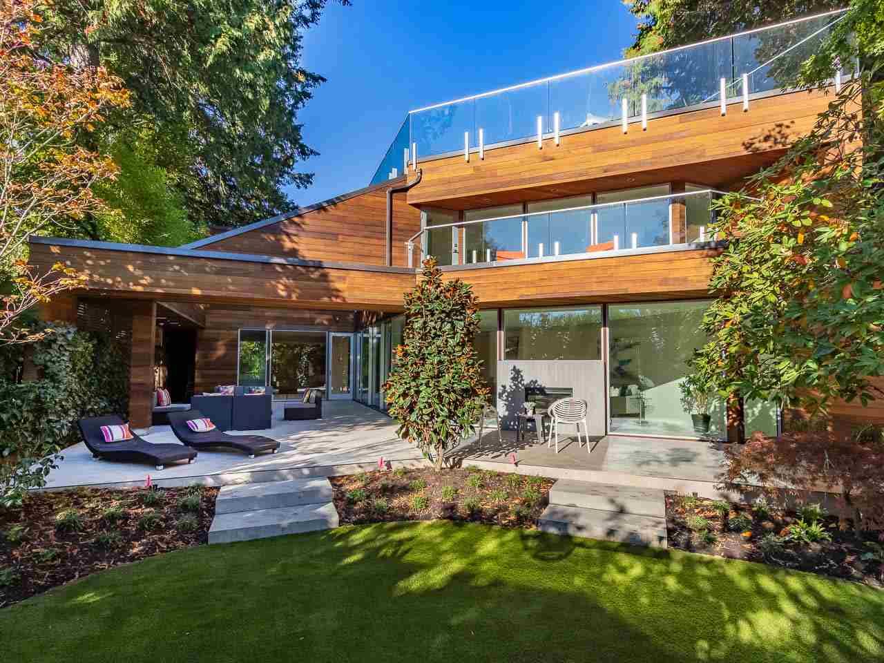 3030 45TH Avenue - Photo 1
