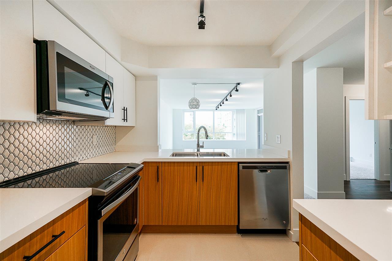 6055 Nelson Avenue - Photo 1