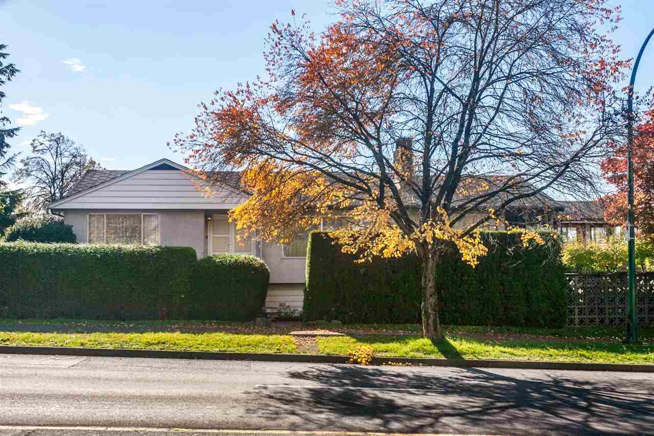 3390 49TH Avenue - Photo 1