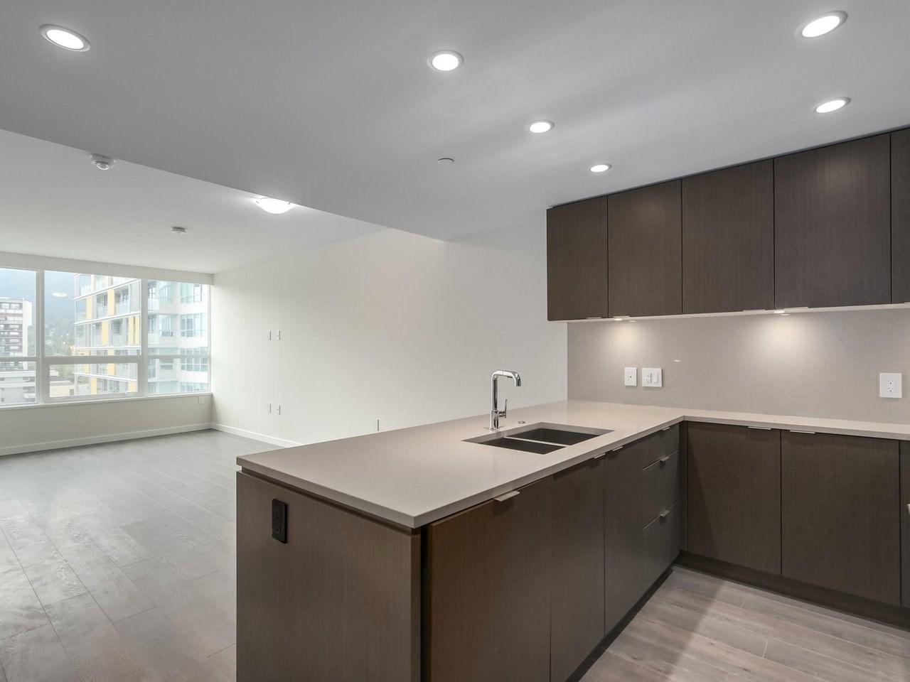 112 13TH Street - Photo 1