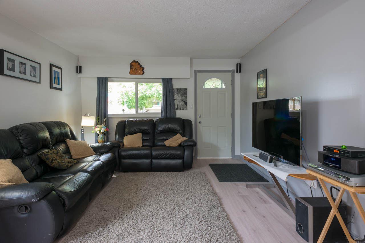 14284 110 Avenue - Photo 1