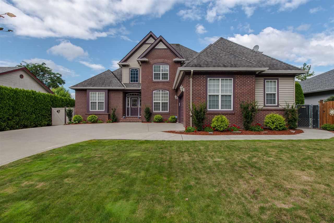 10283 Royalwood Boulevard - Photo 1