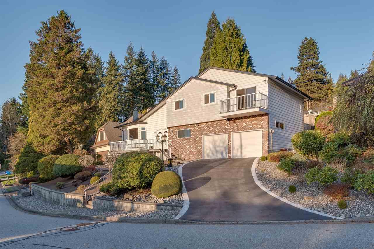 175 Roe Drive - Photo 1
