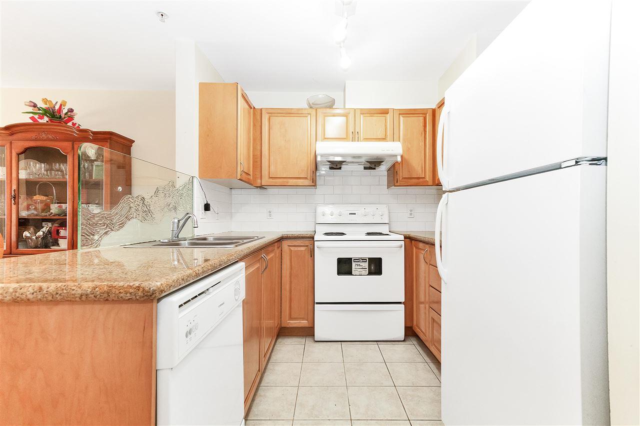 5438 Rupert Street - Photo 1