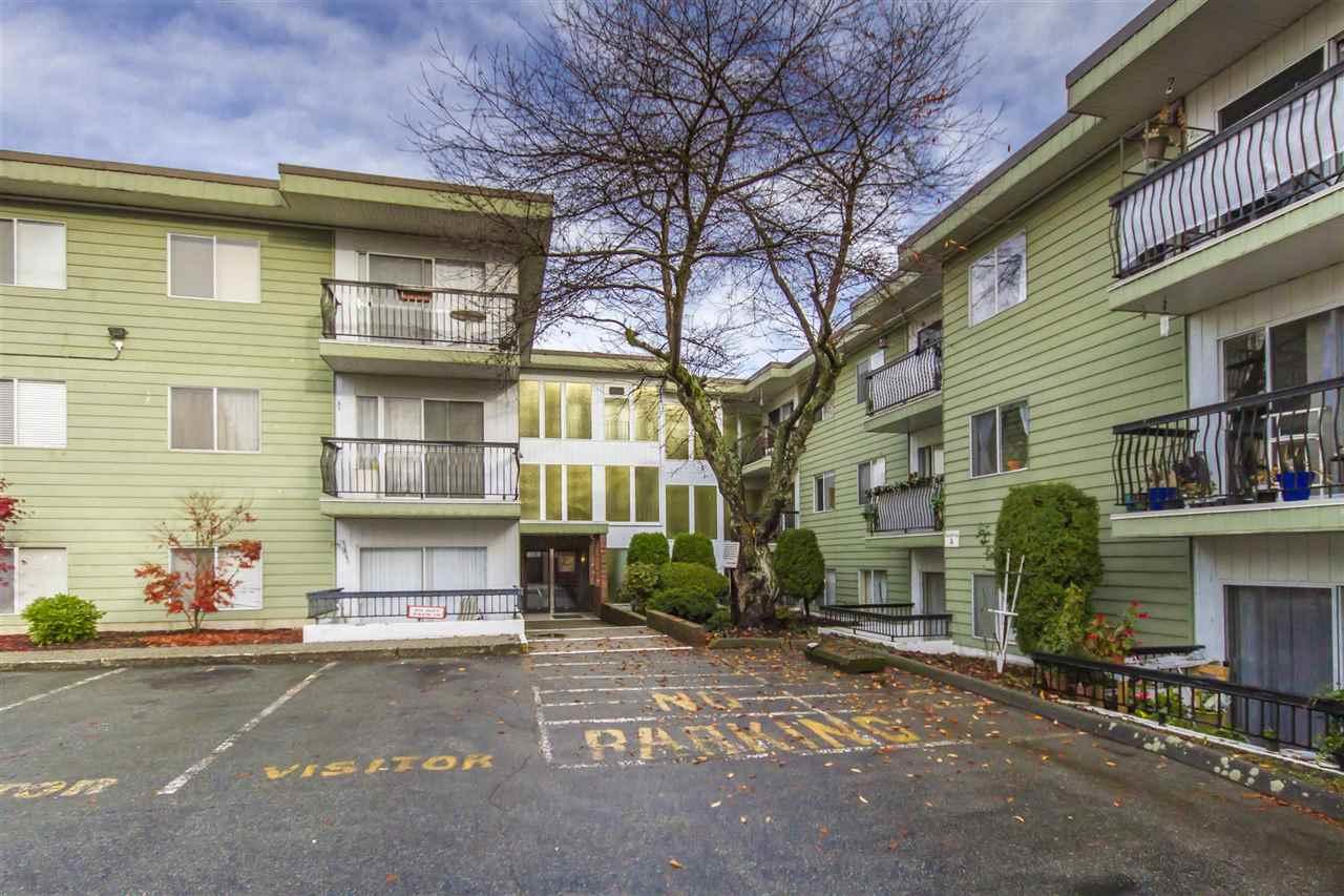 8635 120 Street - Photo 1