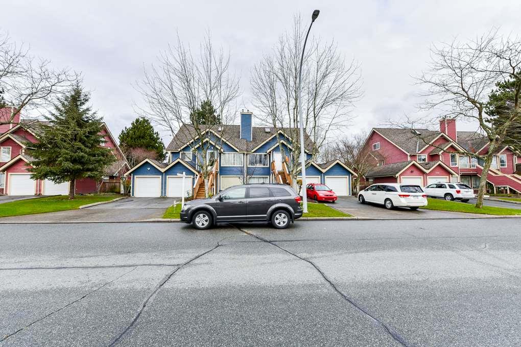 12123 78 Avenue - Photo 1