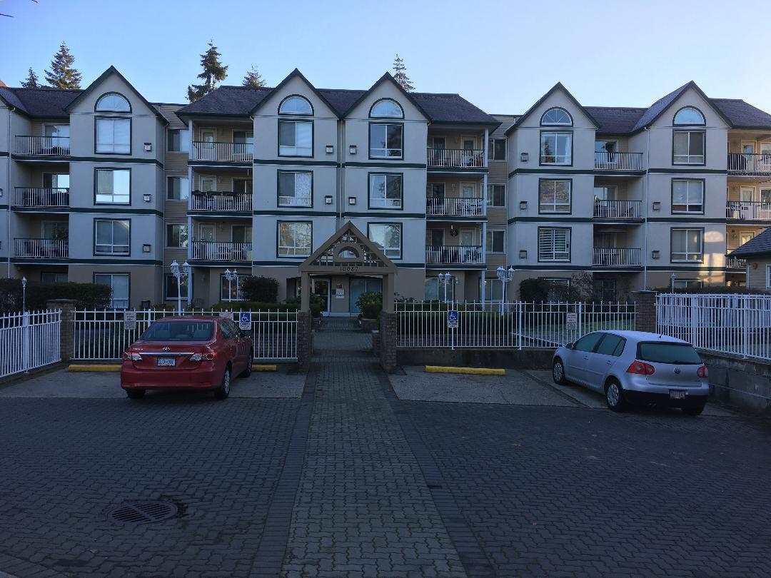 10082 132 Street - Photo 1