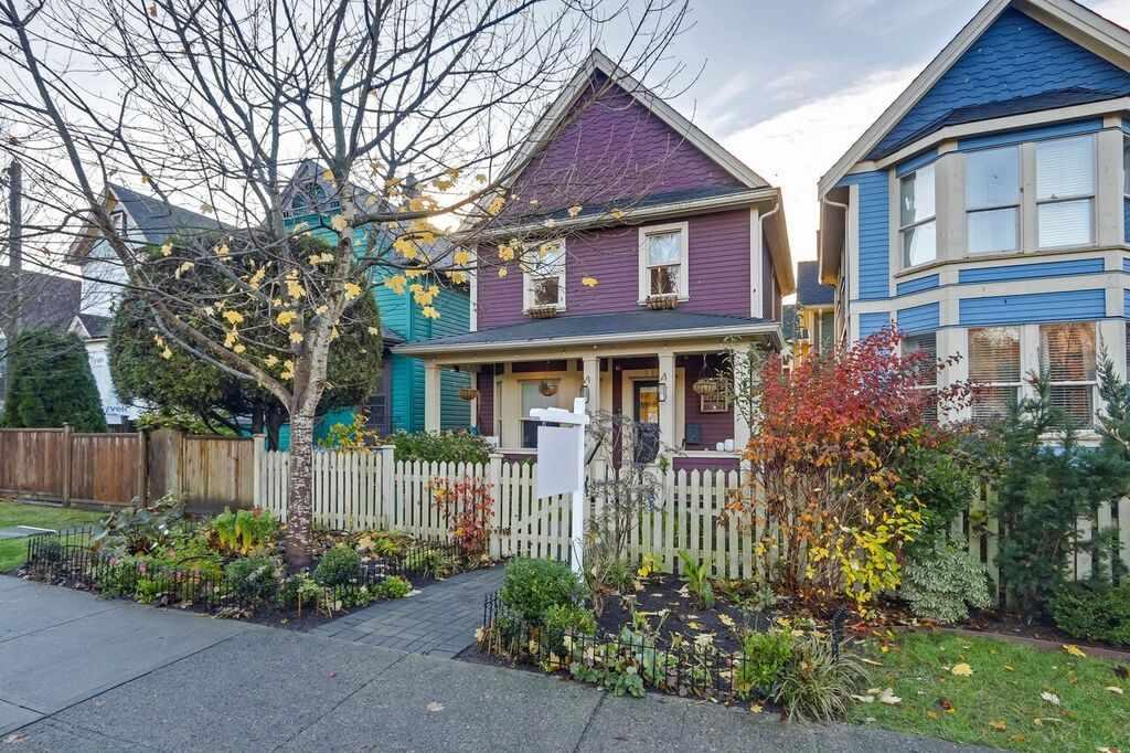 312 Union Street - Photo 1