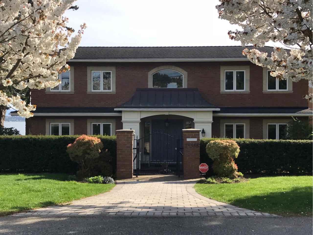 15388 Royal Avenue - Photo 1