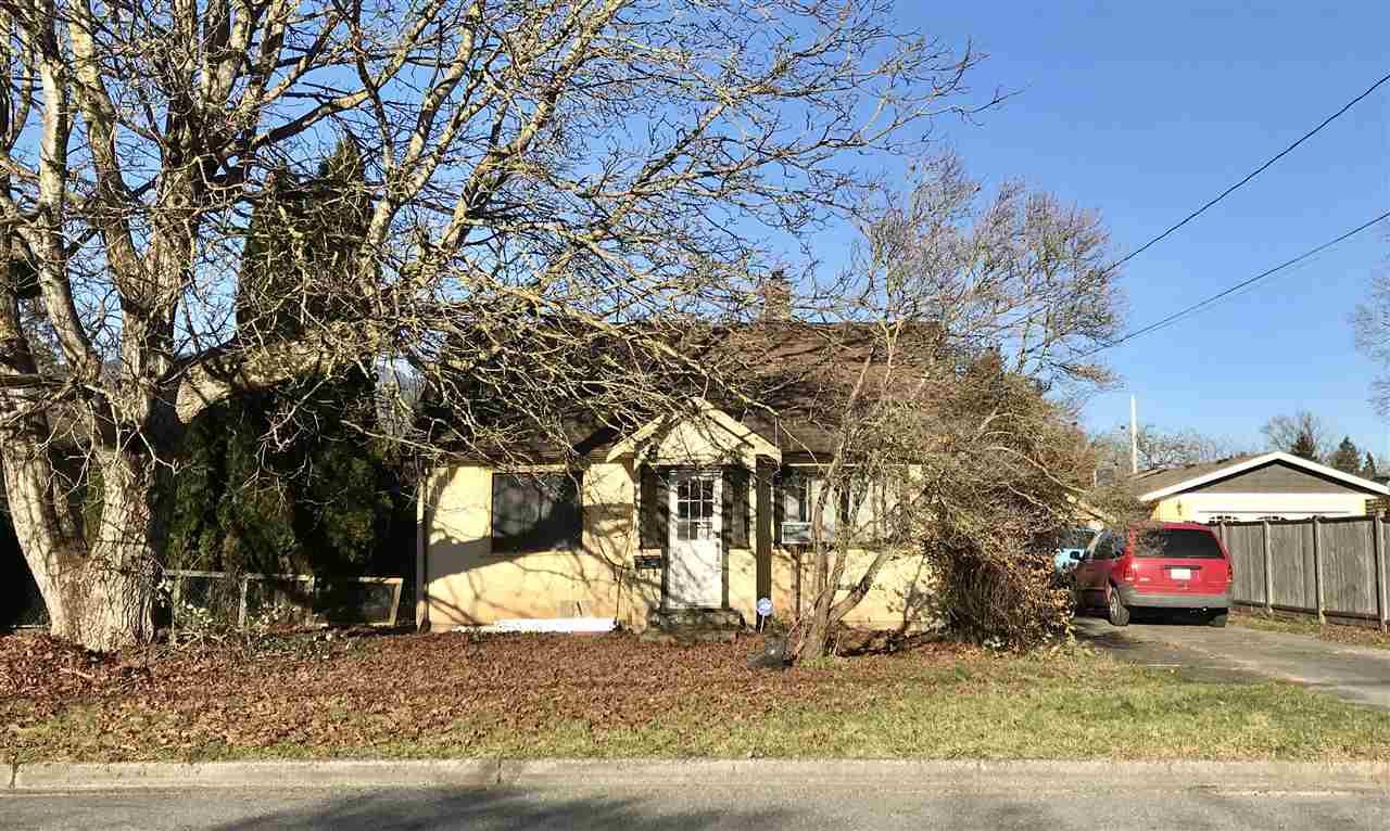 45645 Lewis Avenue - Photo 1