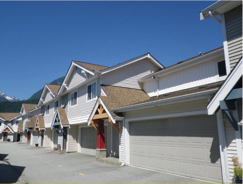 1821 Willow Crescent - Photo 1