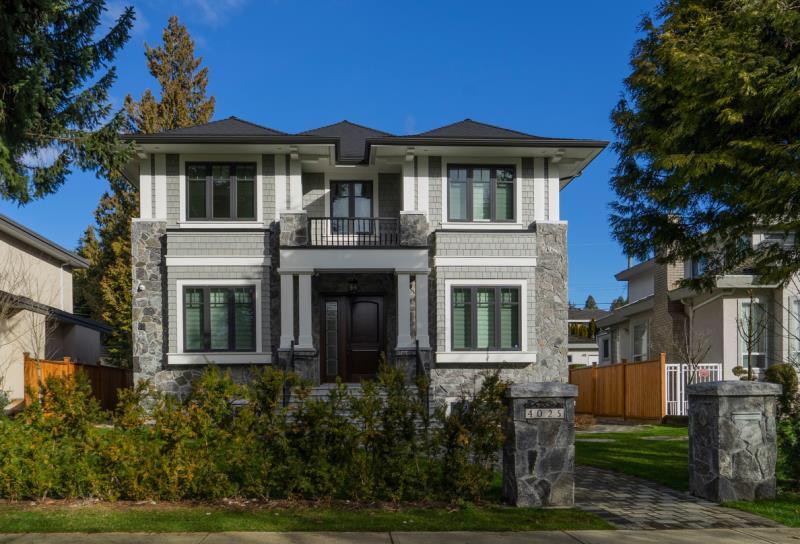 4025 39TH Avenue - Photo 1