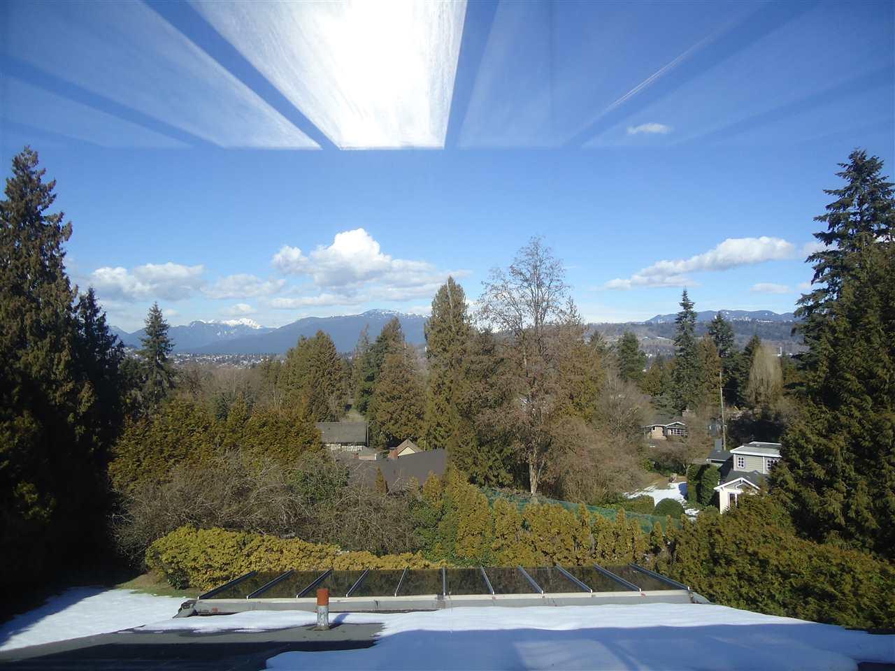 7557 Lambeth Drive - Photo 1