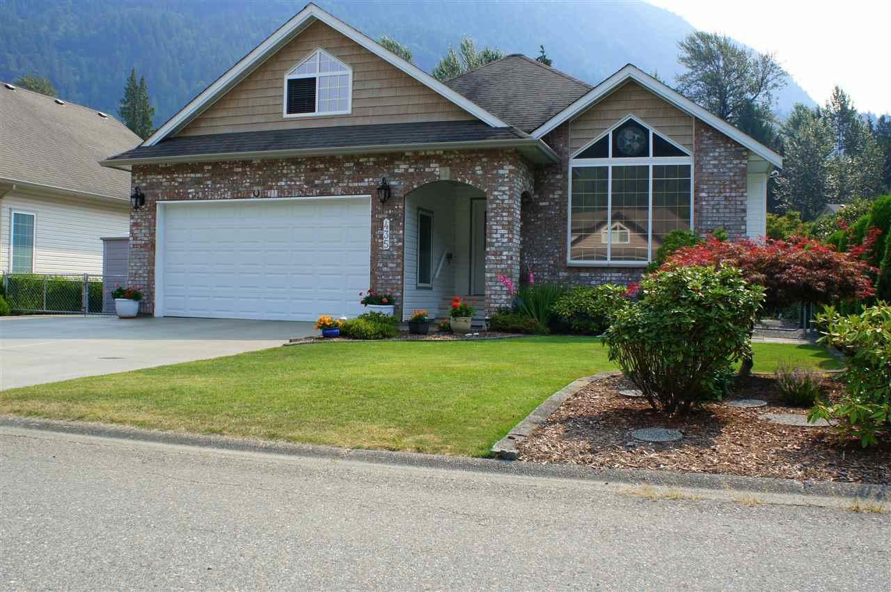 435 Juniper Place - Photo 1