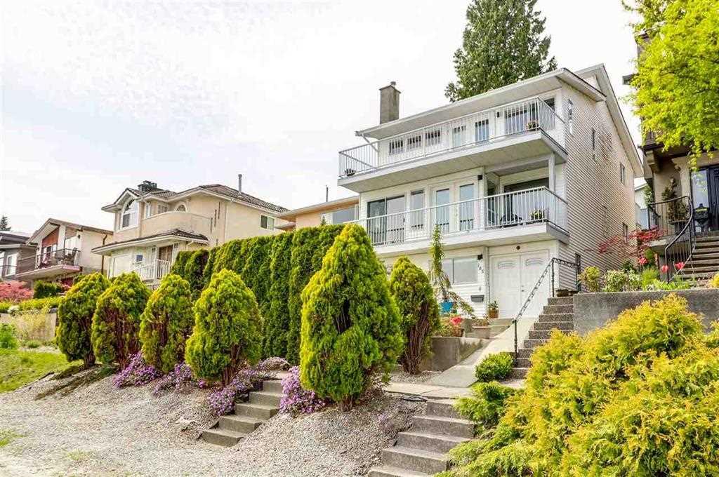 185 Warwick Avenue - Photo 1