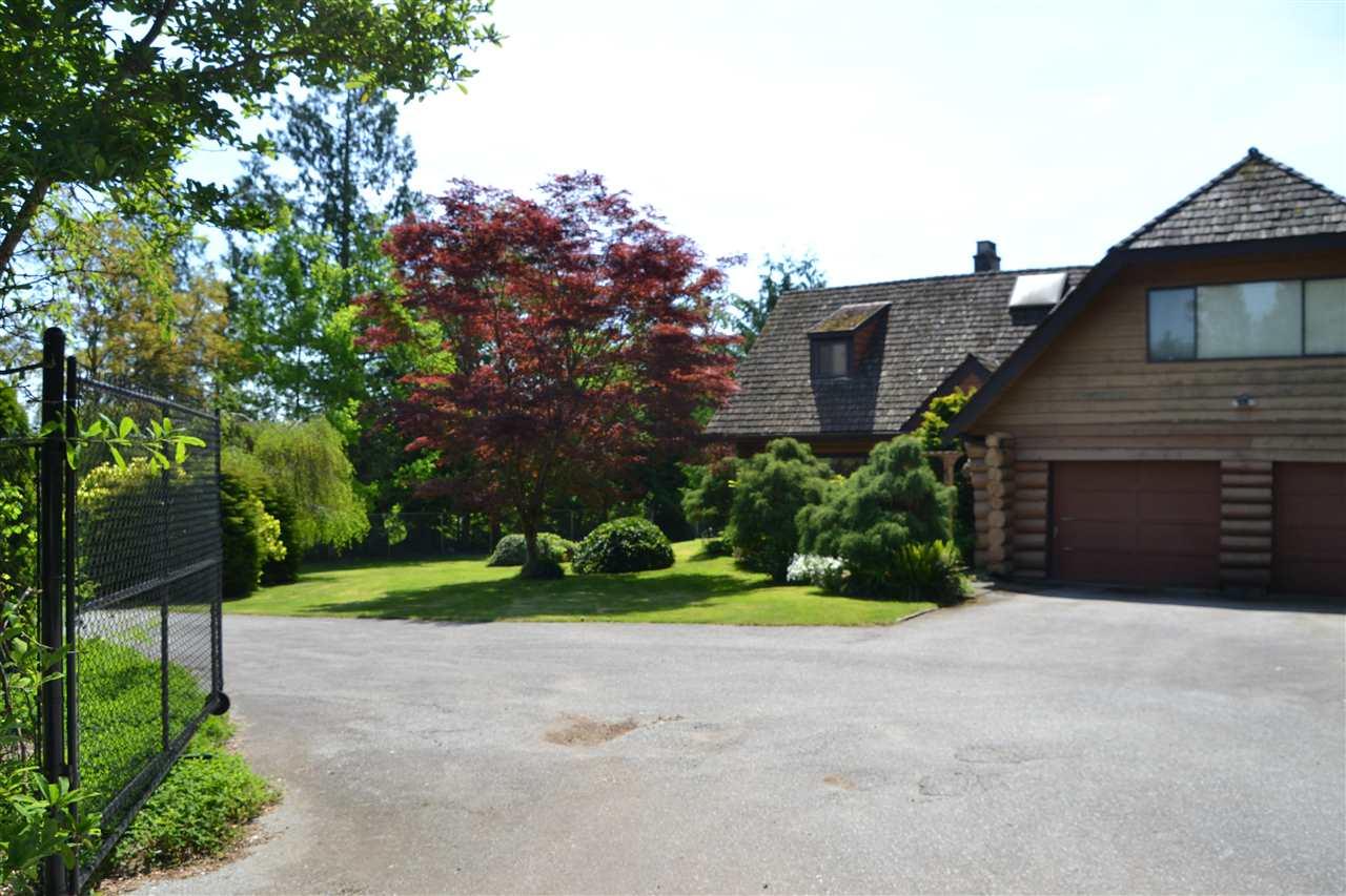 20462 70 Avenue - Photo 1