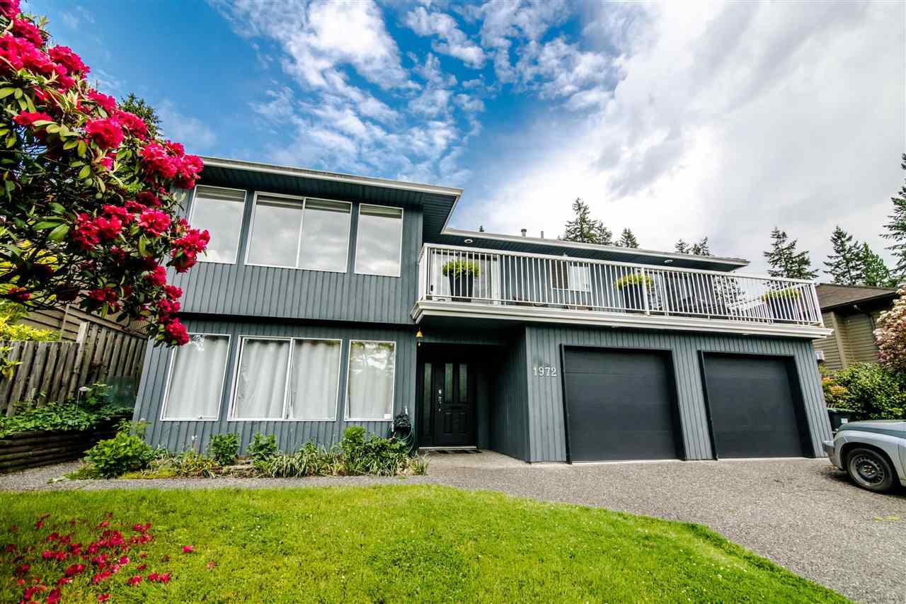 1972 Dunrobin Crescent - Photo 1