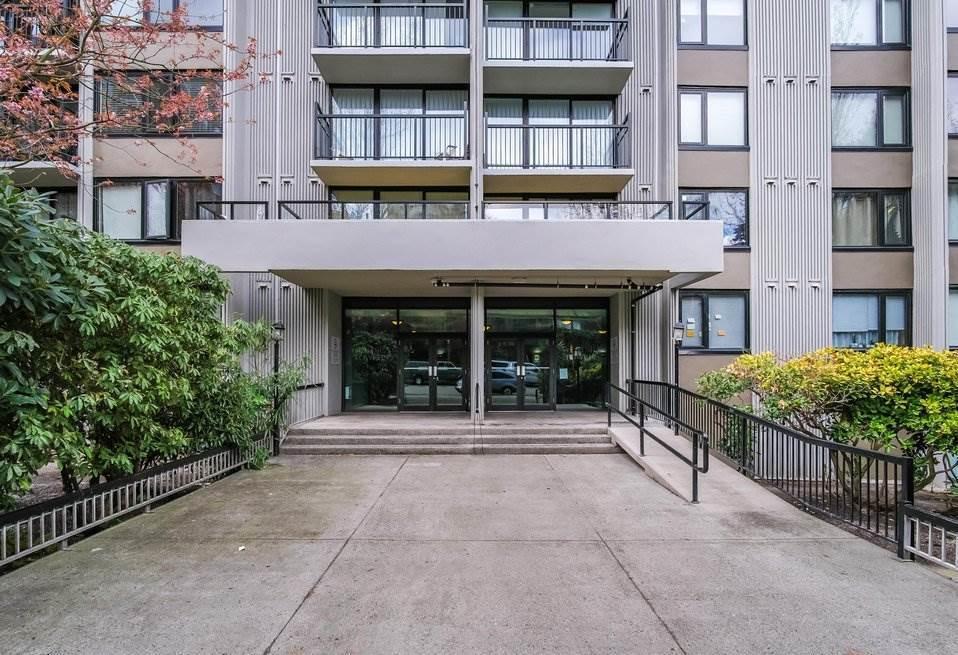1330 Harwood Street - Photo 1