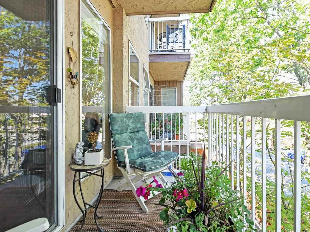 1860 Southmere Crescent - Photo 1