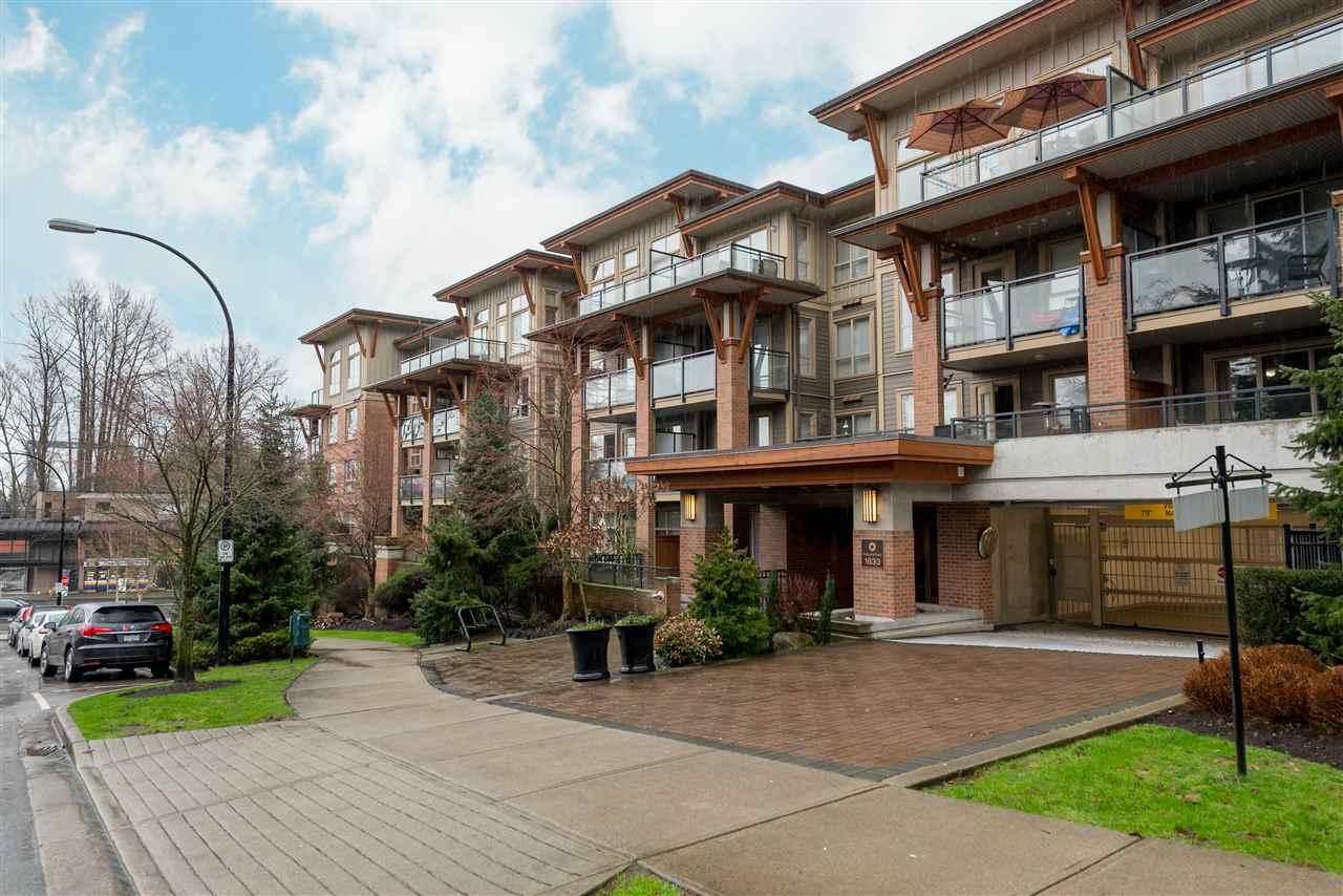 1633 Mackay Avenue - Photo 1