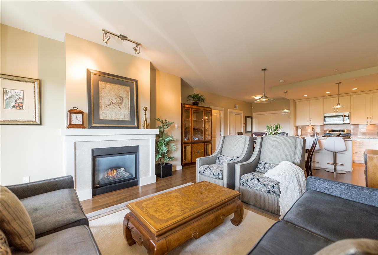5099 Springs Boulevard - Photo 1