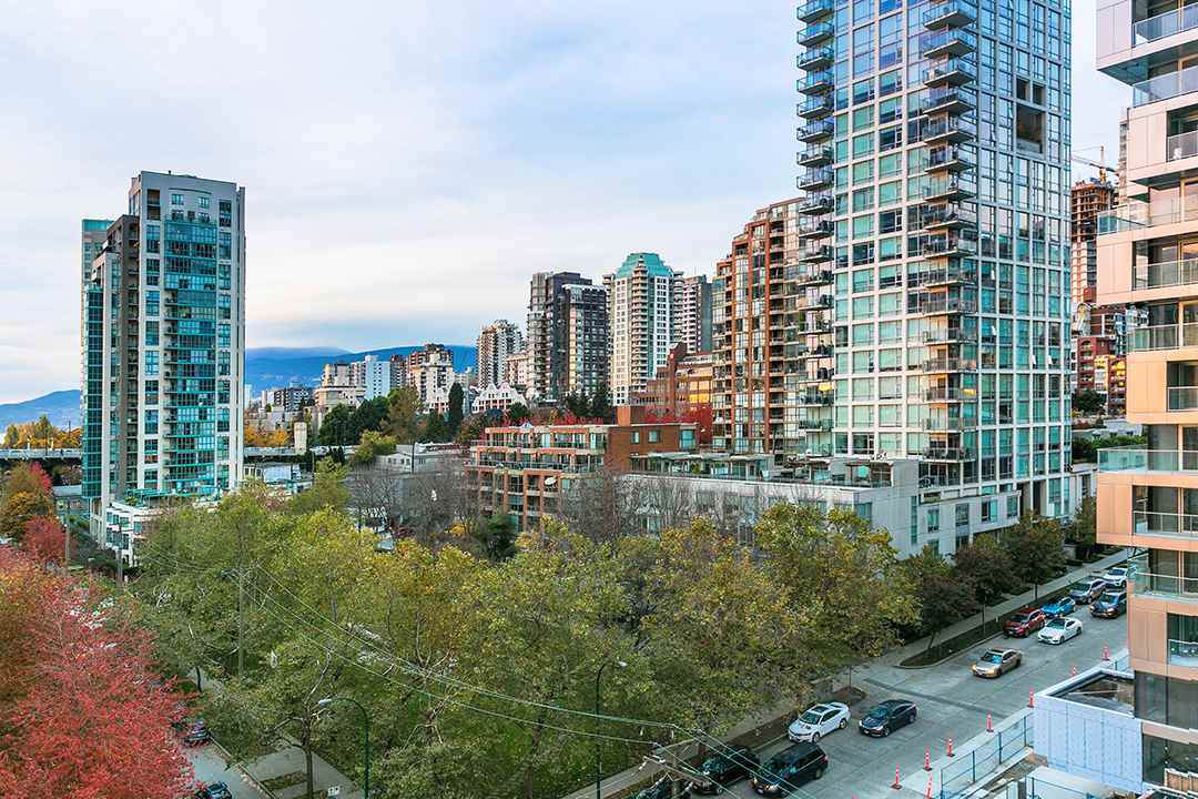 1500 Howe Street - Photo 1