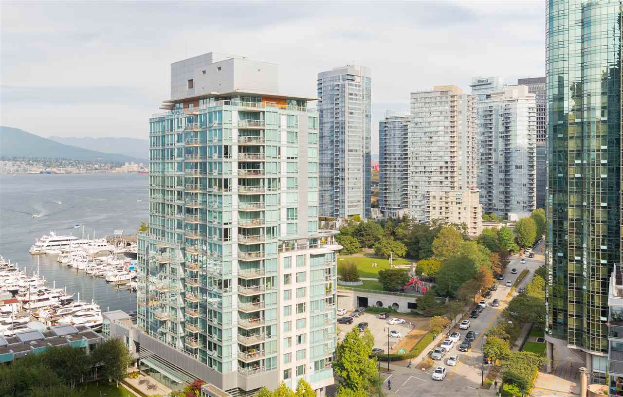 1499 Pender Street - Photo 1