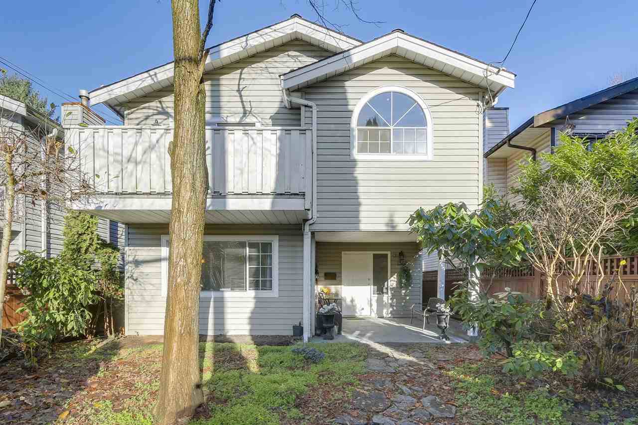 1568 Bond Street - Photo 1