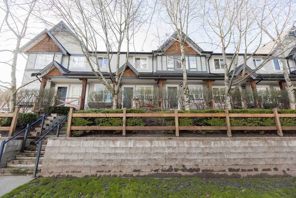 8737 161 Street - Photo 1