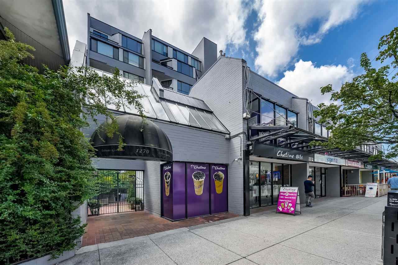 1270 Robson Street - Photo 1