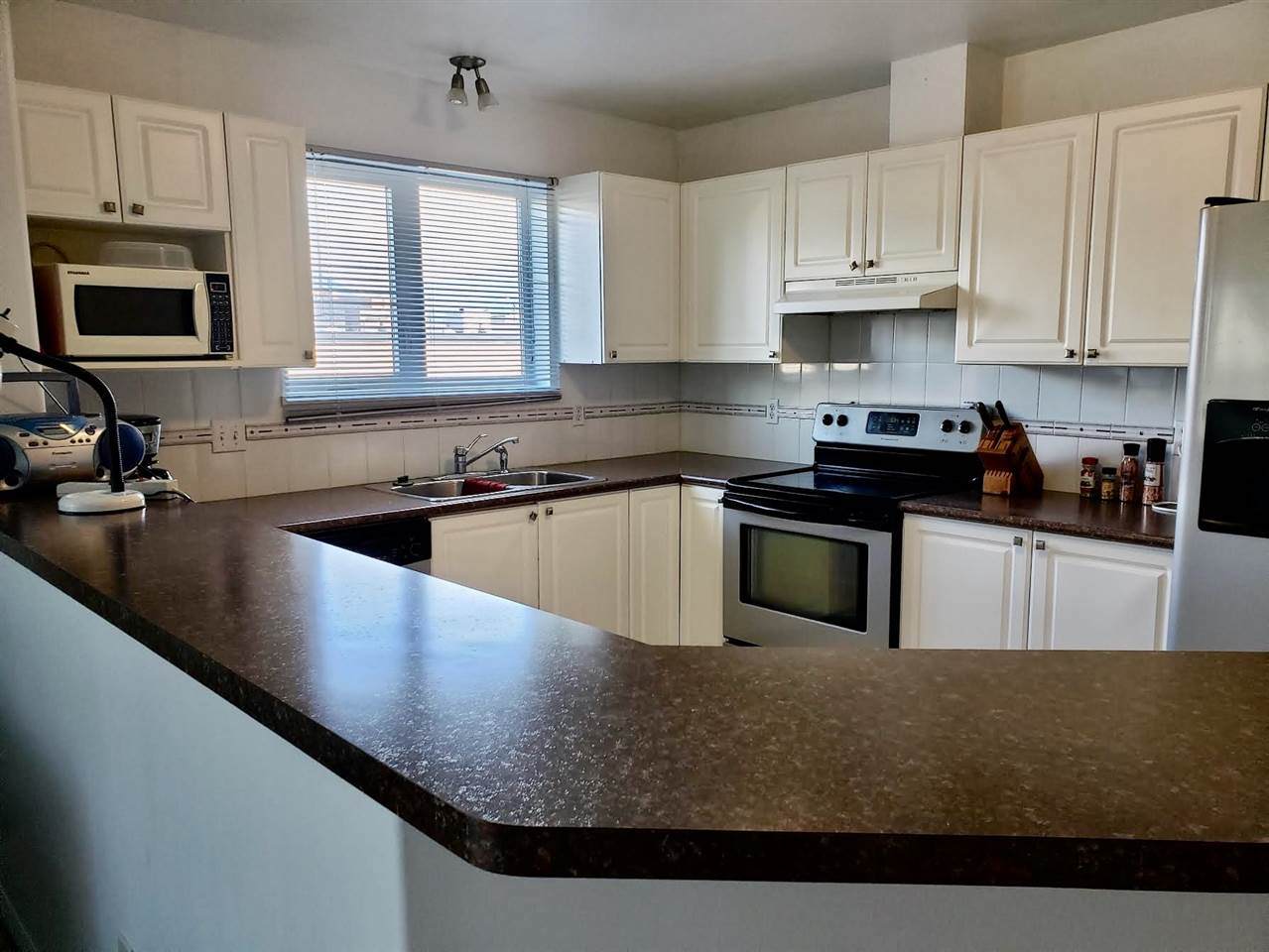 45745 Princess Avenue - Photo 1