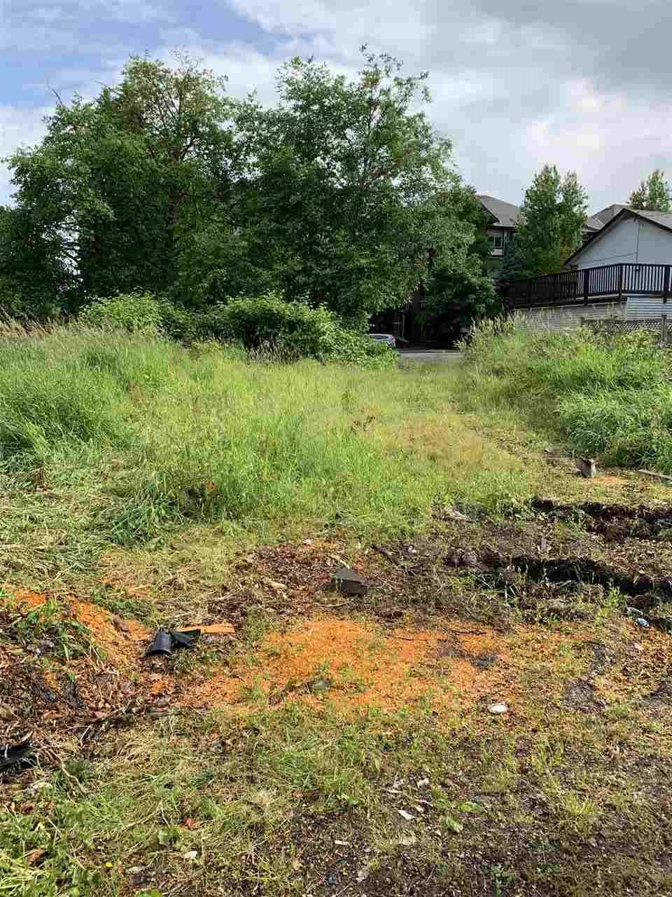 15393 101 Avenue - Photo 1