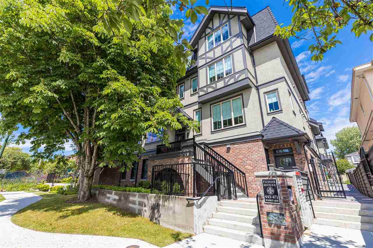461 63RD Avenue - Photo 1