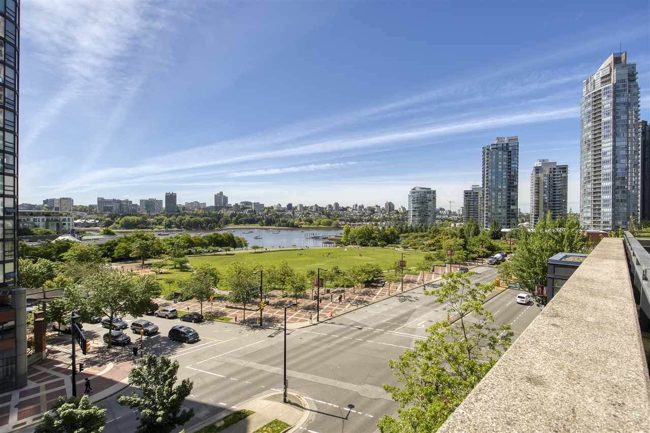289 Drake Street - Photo 1