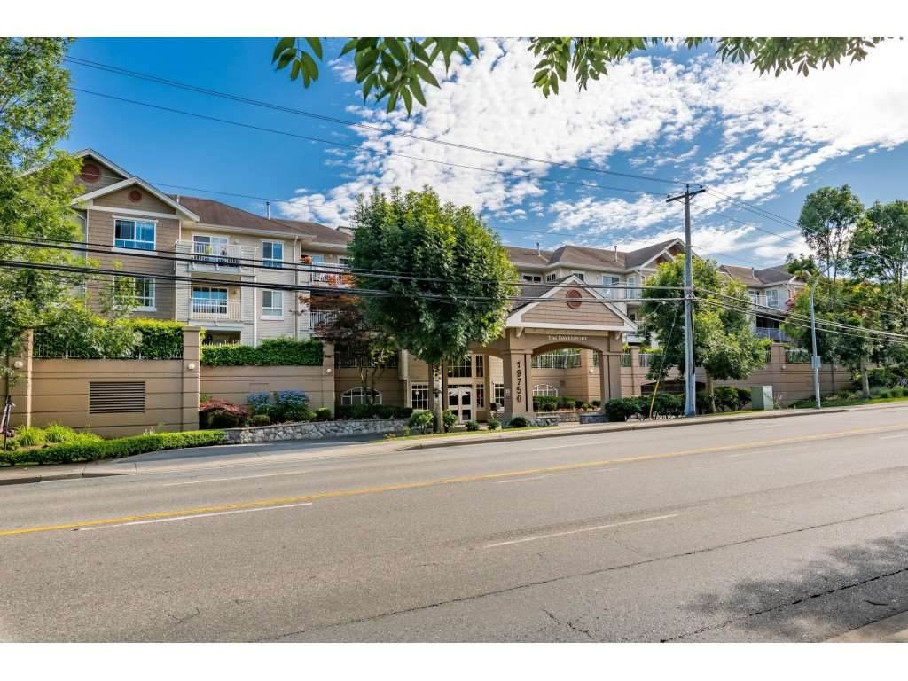 19750 64 Avenue - Photo 1