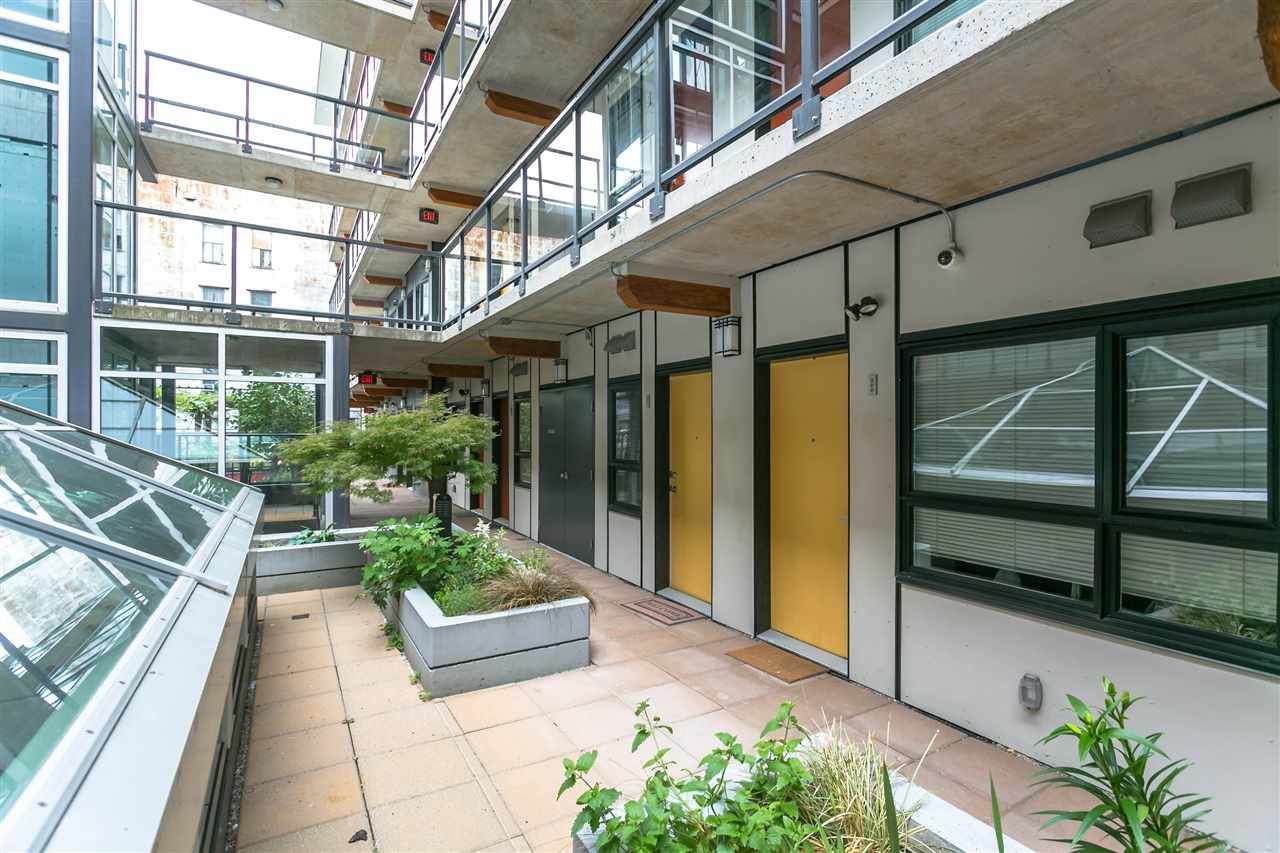 138 Hastings Street - Photo 1