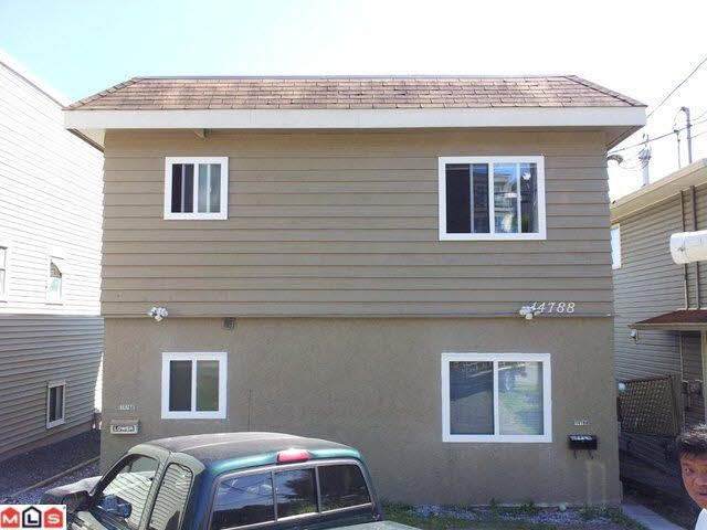 14788 Gordon Avenue - Photo 1