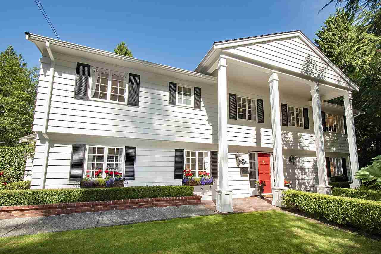 3846 Bayridge Avenue - Photo 1