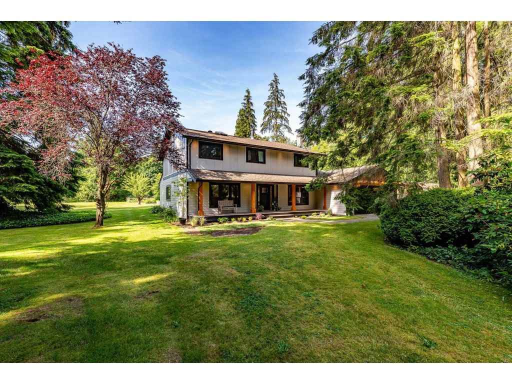 25183 Robertson Crescent - Photo 1