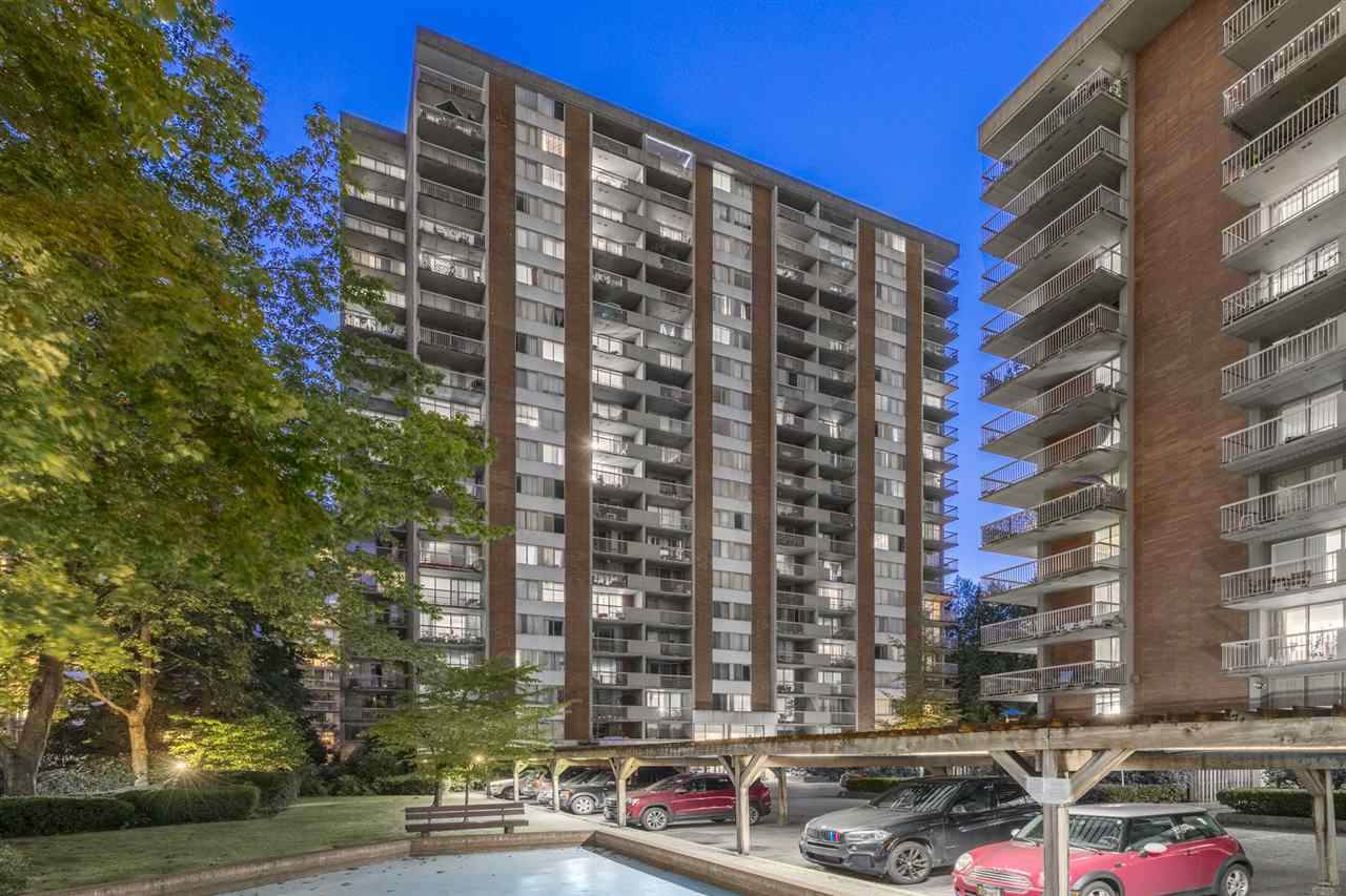 2016 Fullerton Avenue - Photo 1