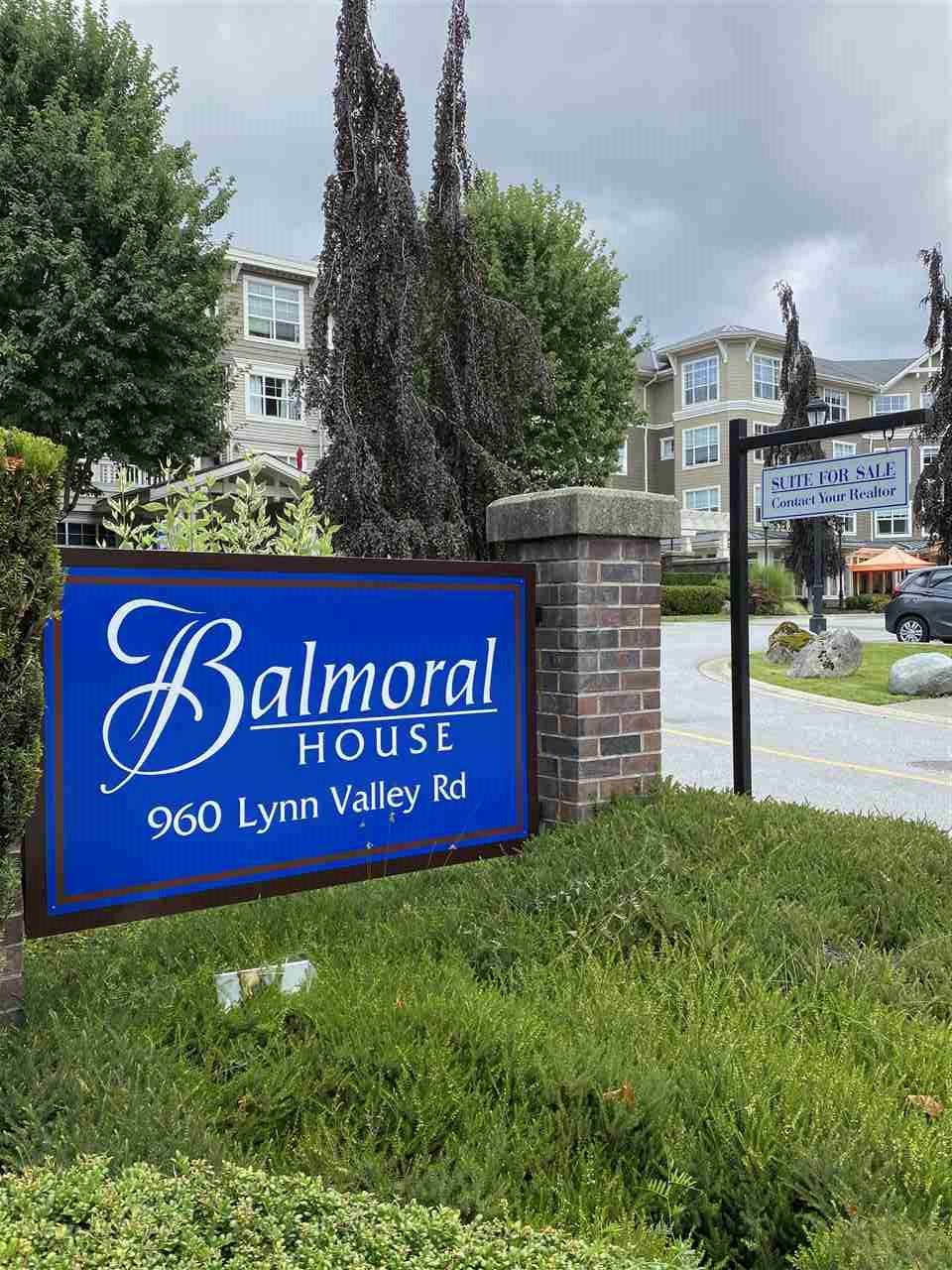 960 Lynn Valley Road - Photo 1