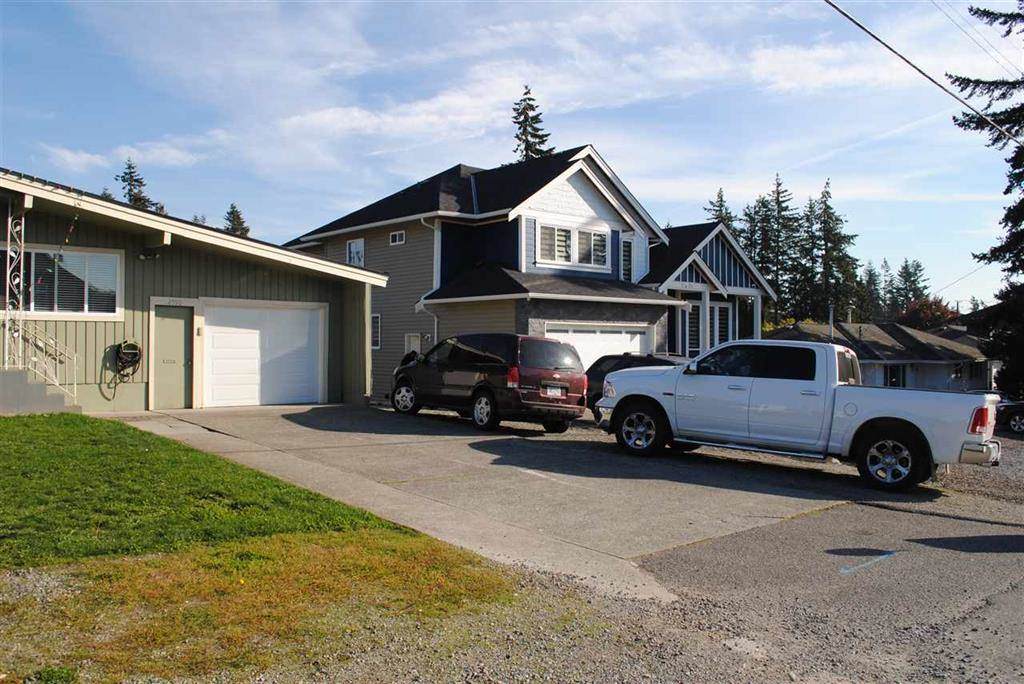 2590 Minter Street - Photo 1