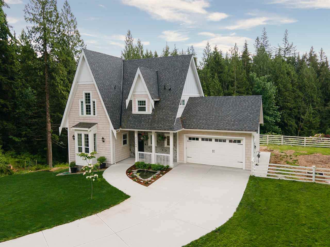 32260 Dewdney Trunk Road - Photo 1