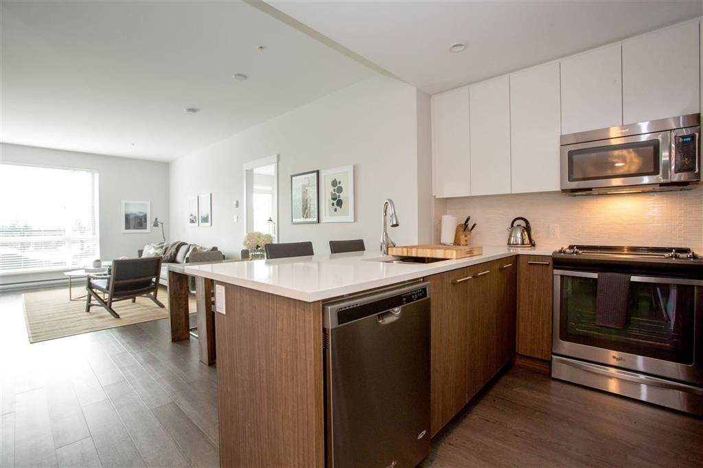 875 Gibsons Way - Photo 1