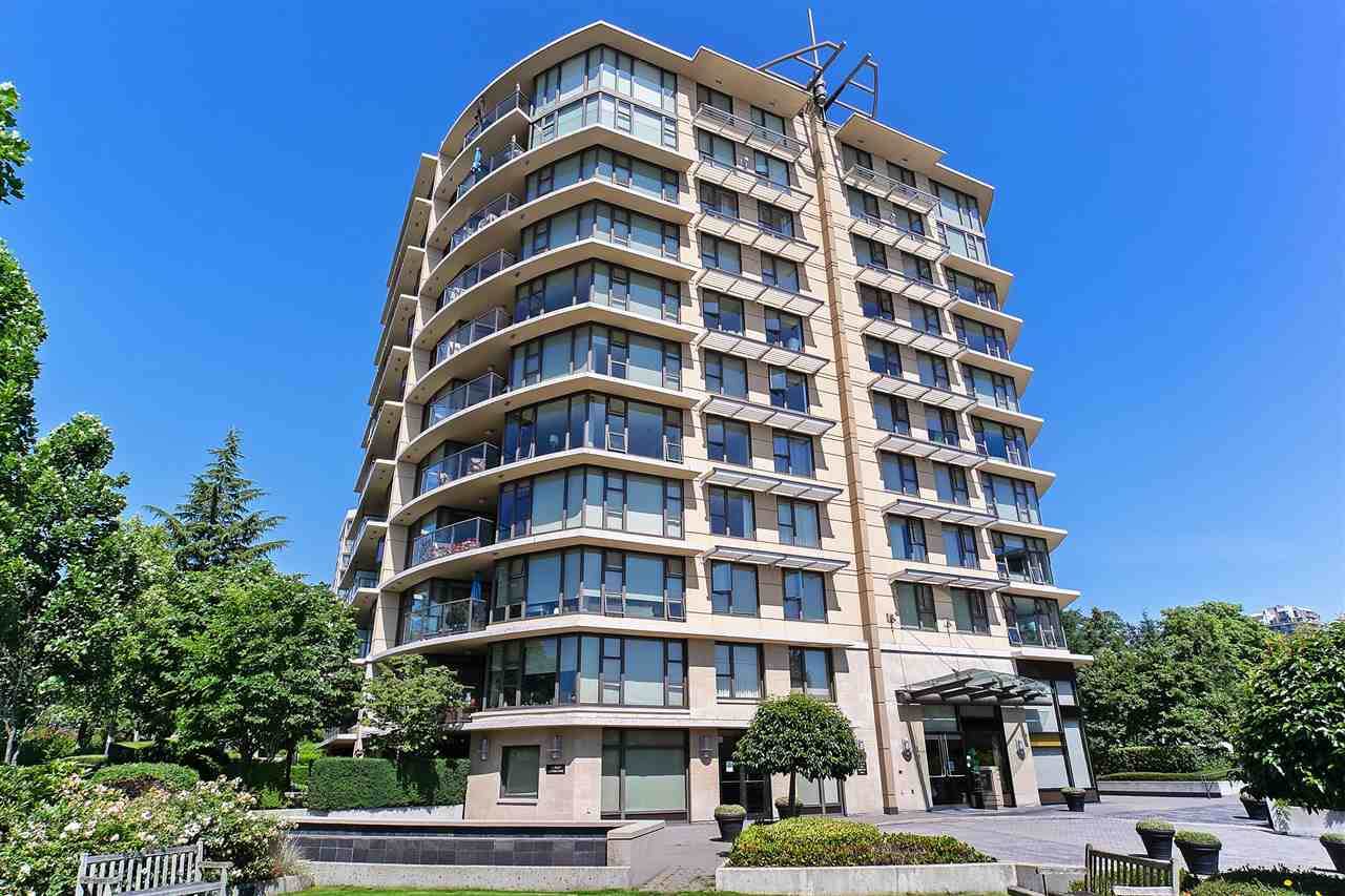 683 Victoria Park - Photo 1