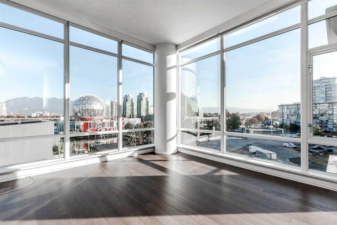 1633 Ontario Street - Photo 1