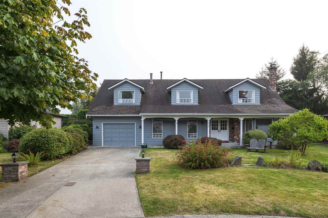 5414 13A Avenue - Photo 1