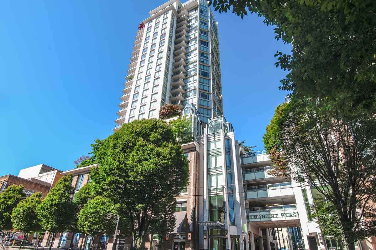 565 Smithe Street - Photo 1