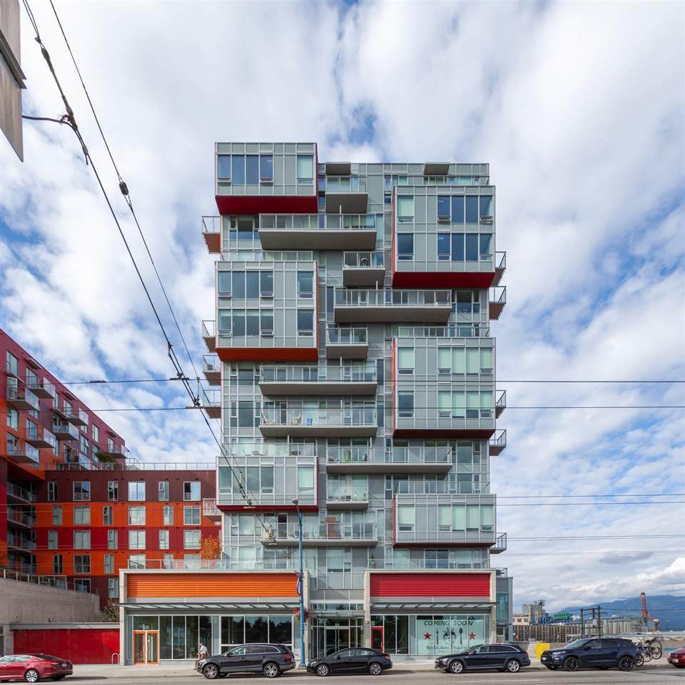 983 Hastings Street - Photo 1